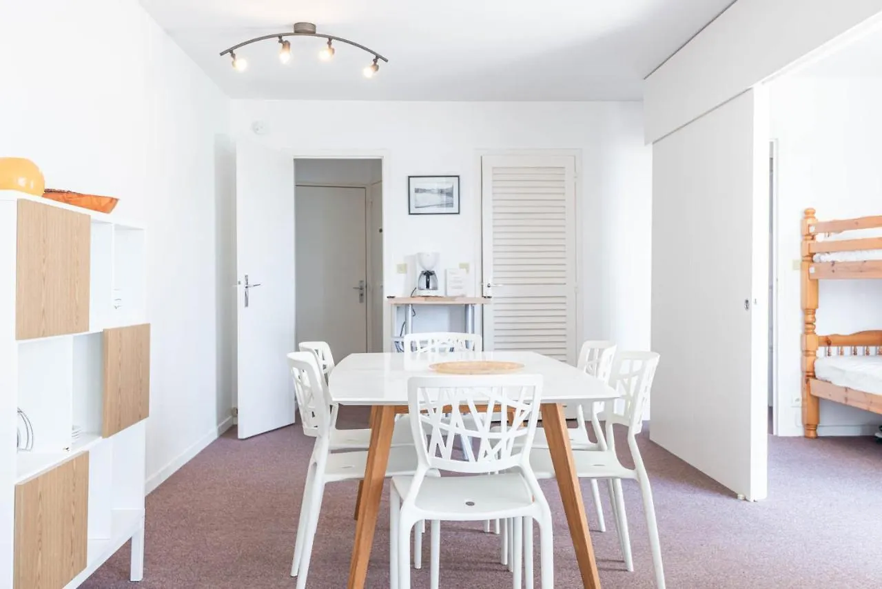 Residence Le Crystal Ντινάρ 0*,